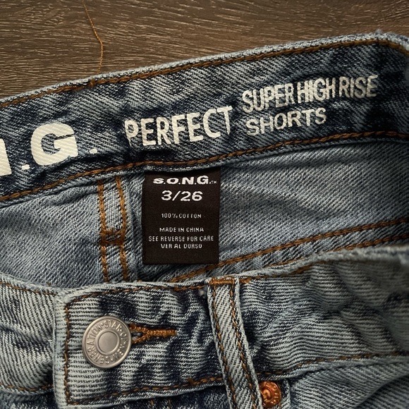 S.O.N.G. Super high waisted rise shorts - Picture 3 of 6